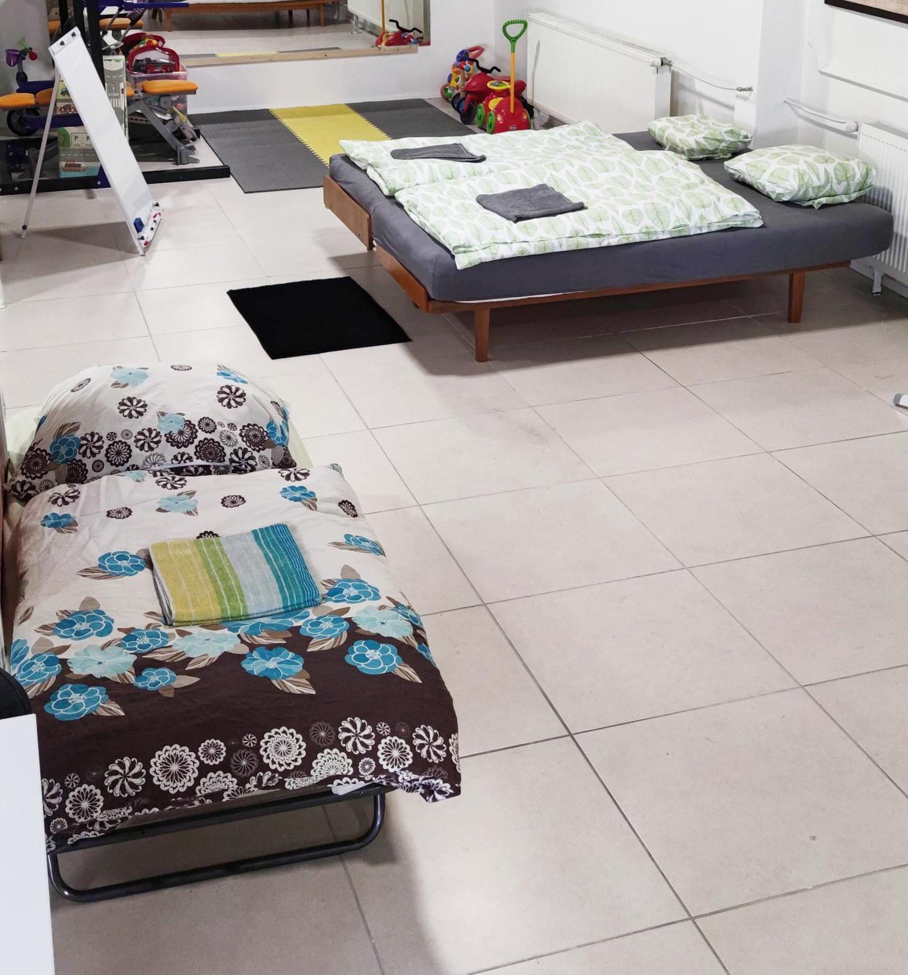 Krasny Priestranny Slnecny Apartman V Centre Mesta Trenčín Buitenkant foto